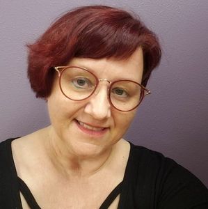 Meet your Posher, Sandy